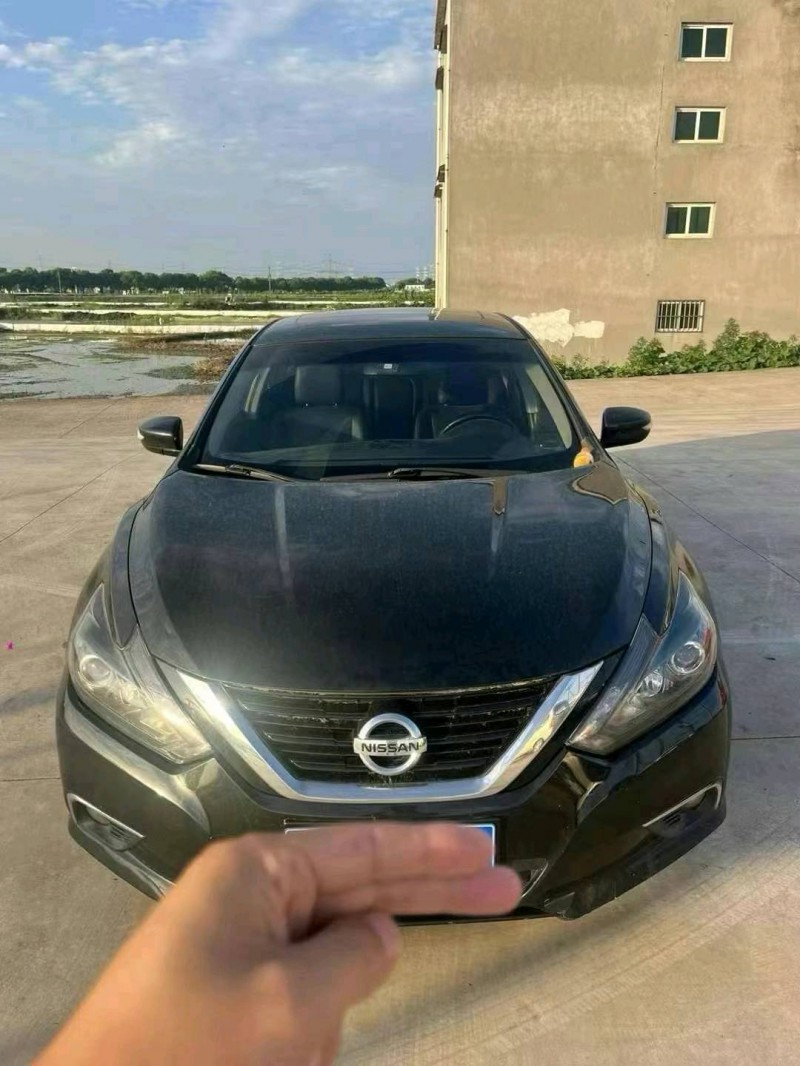 常州17年日產天籟1