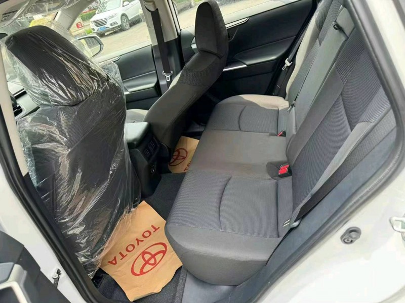 保定24年丰田RAV4荣放5