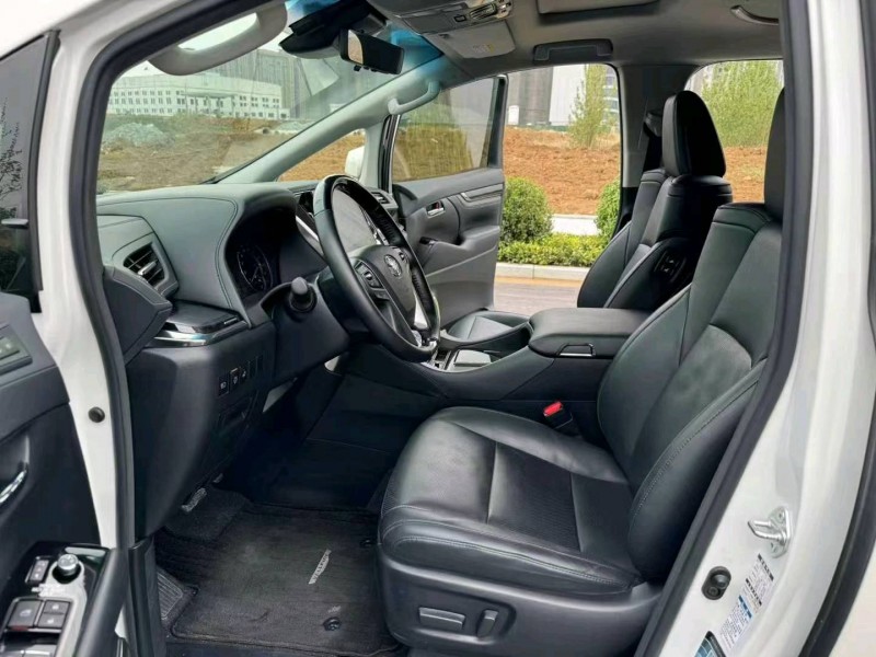 潍坊20年丰田威尔法4