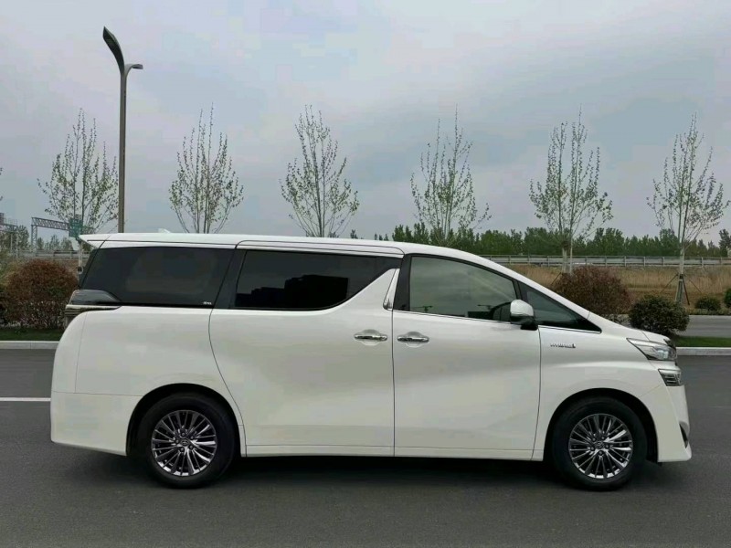 潍坊20年丰田威尔法8