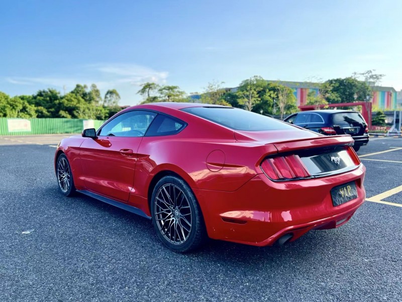 东莞15年福特野马7