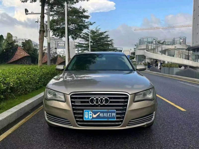 江门12年奥迪A8L1