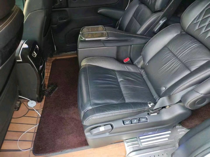 烟台19年本田艾力绅6