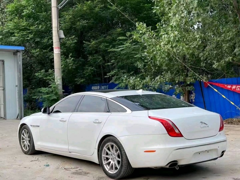 聊城14年捷豹XJ8