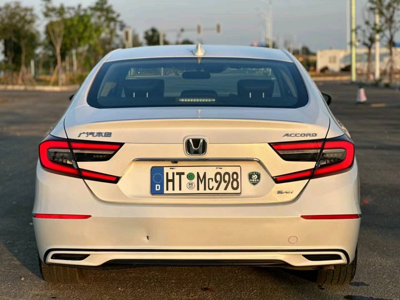 汕头22年本田雅阁9