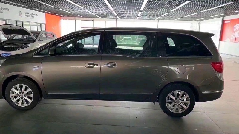 青岛18年别克GL83