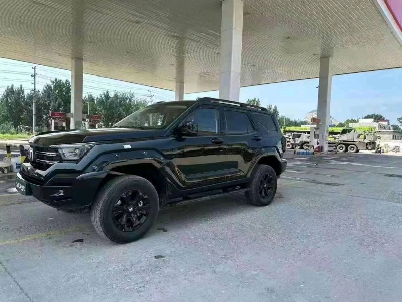 保定24年长城汽车坦克4002