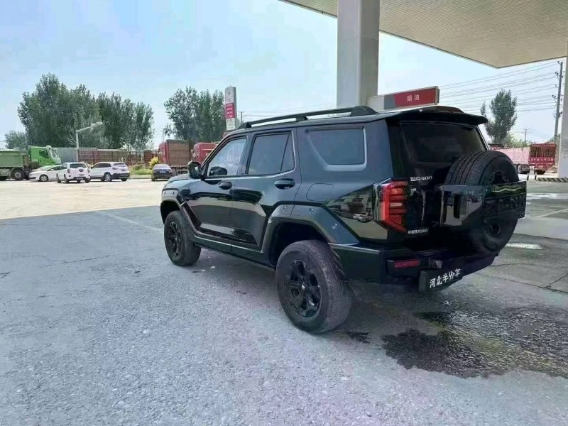 保定24年长城汽车坦克4004