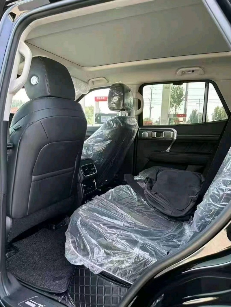 保定24年长城汽车坦克4007