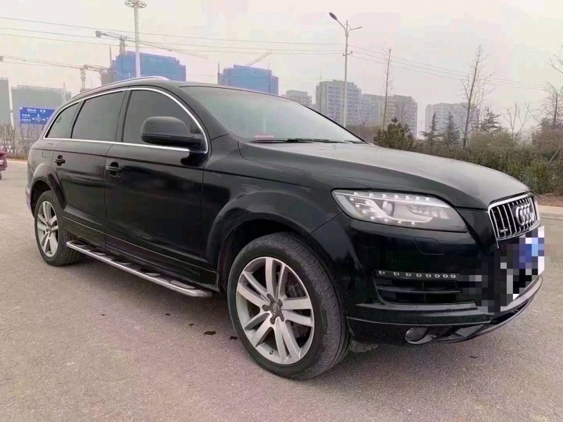 青岛13年奥迪Q72