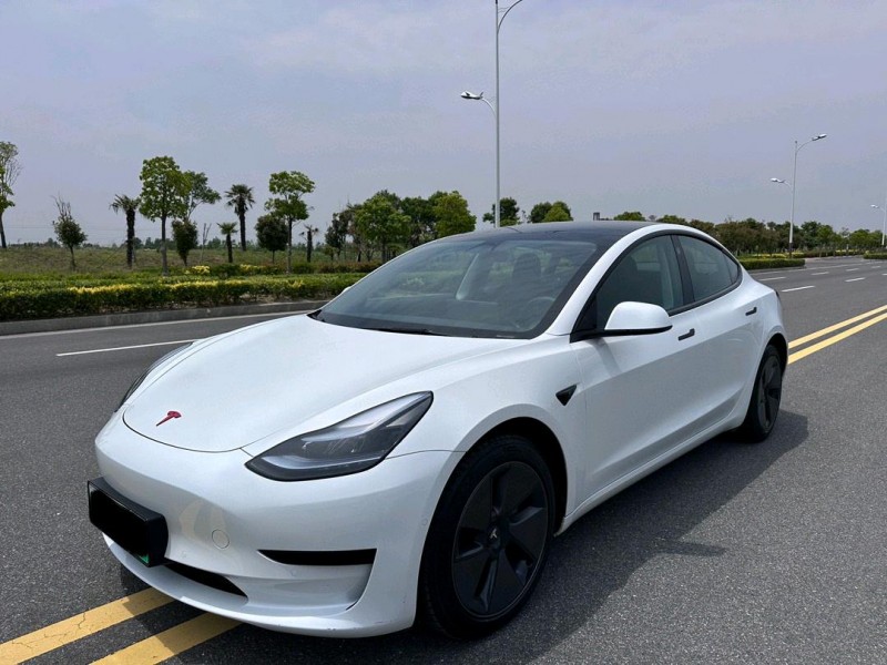 鹽城23年特斯拉MODEL 32