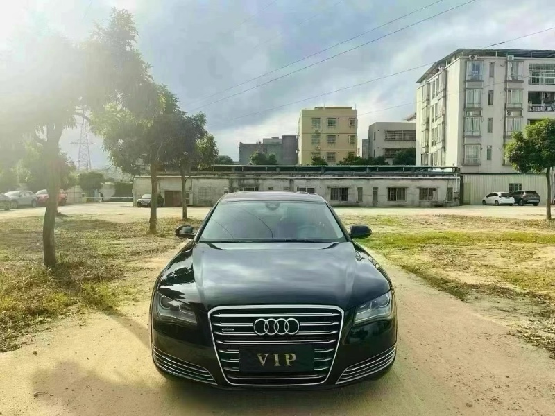 广州15年奥迪A8L1