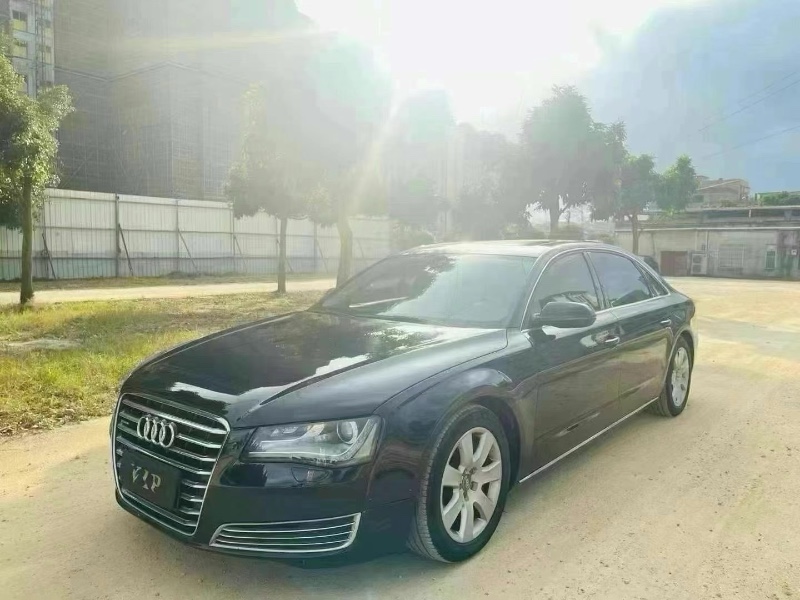 广州15年奥迪A8L3