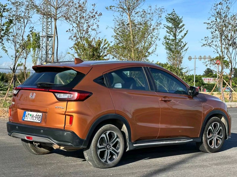 汕头15年本田XRV8