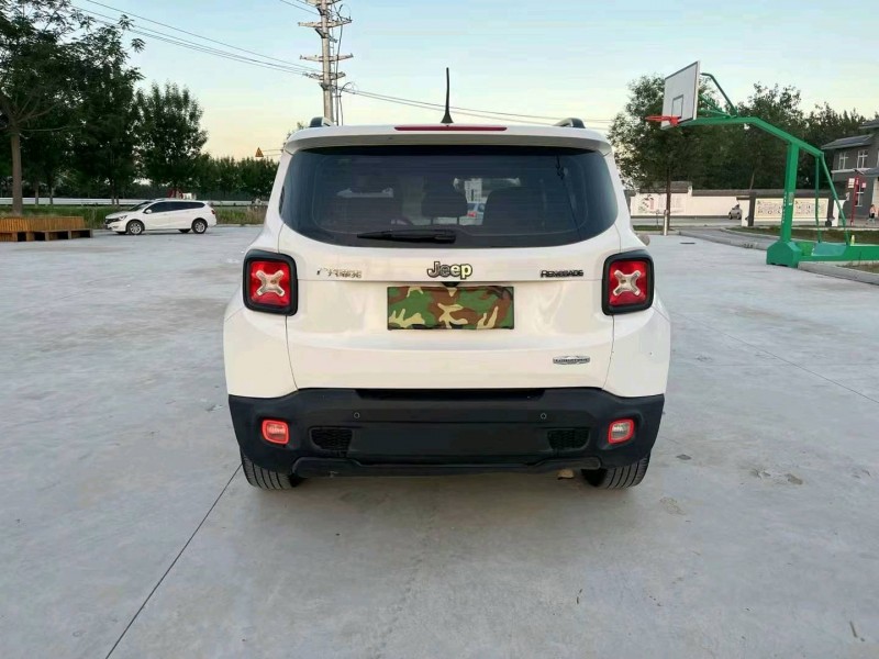 徐州17年Jeep自由侠9