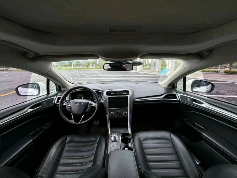 广州17年福特蒙迪欧5