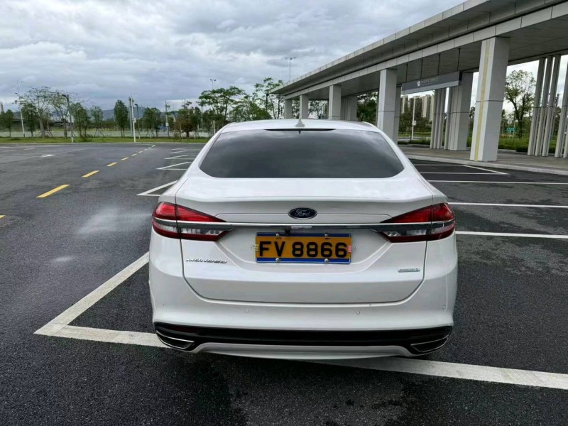 广州17年福特蒙迪欧9