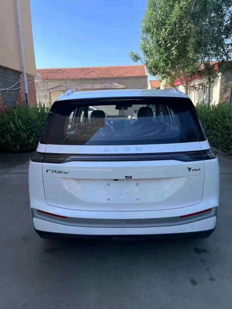 保定24年传祺埃安Y5