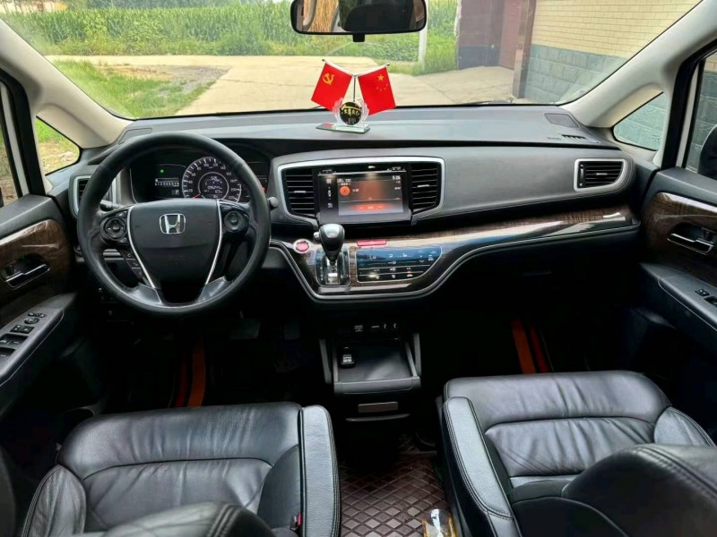 保定15年本田奥德赛8