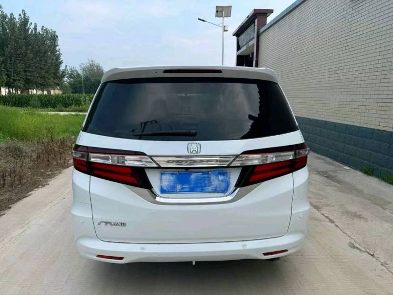 保定15年本田奥德赛9