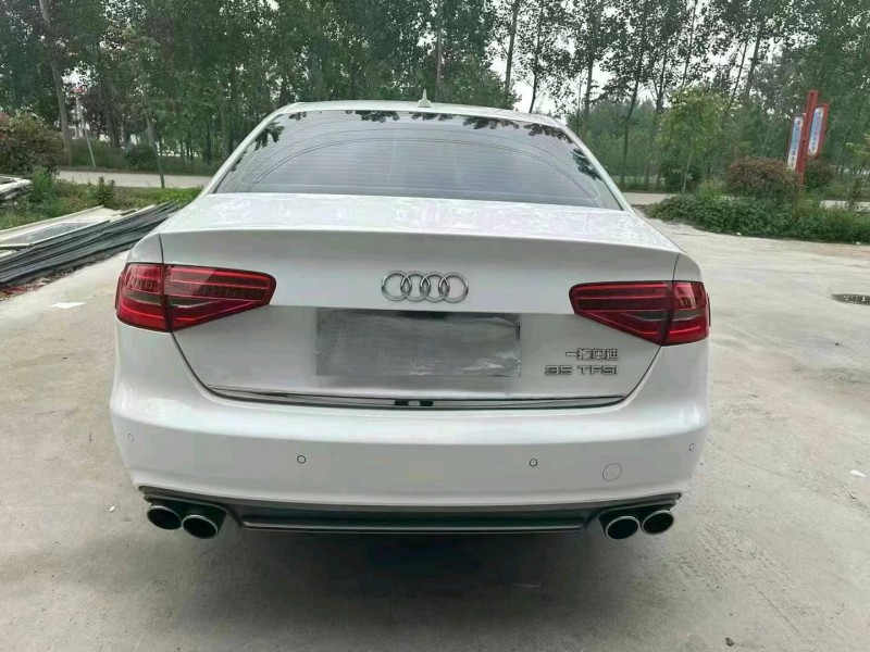 徐州16年奥迪A4L9