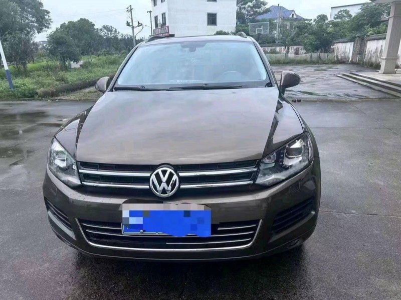 潍坊16年大众途锐1