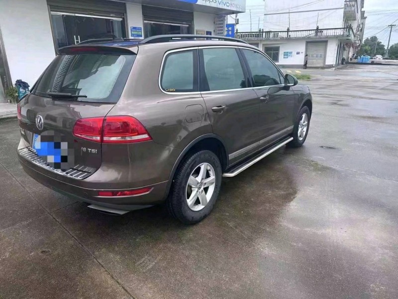 潍坊16年大众途锐2