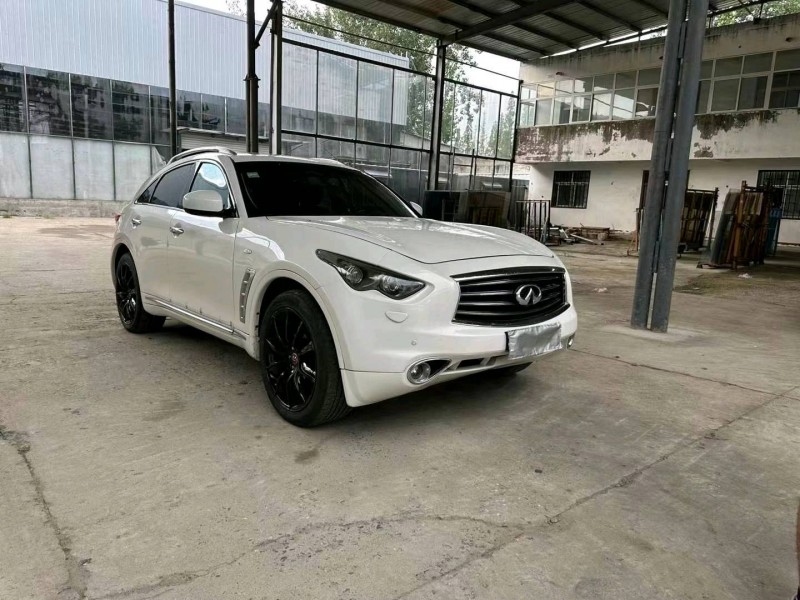徐州15年英菲尼迪QX703