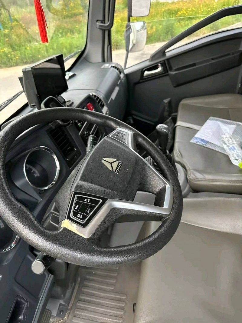 泰安22年卡車系列重汽豪沃5