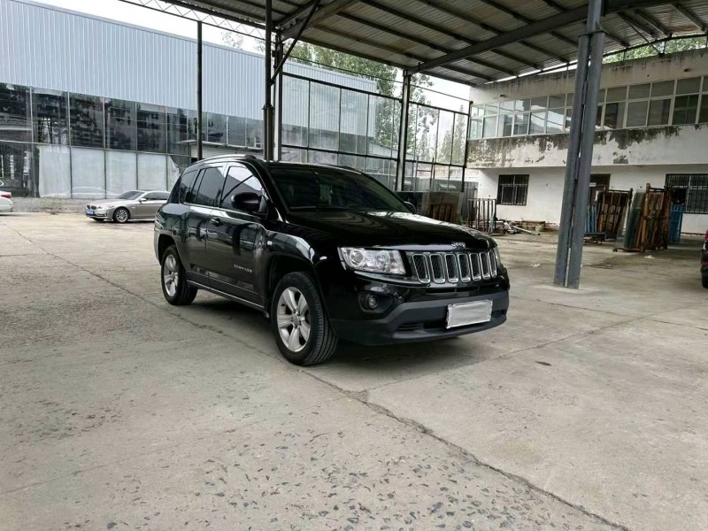 徐州12年Jeep指南者3