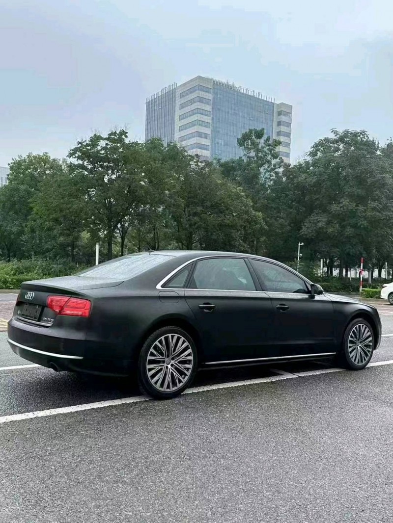 菏泽14年奥迪A8L3