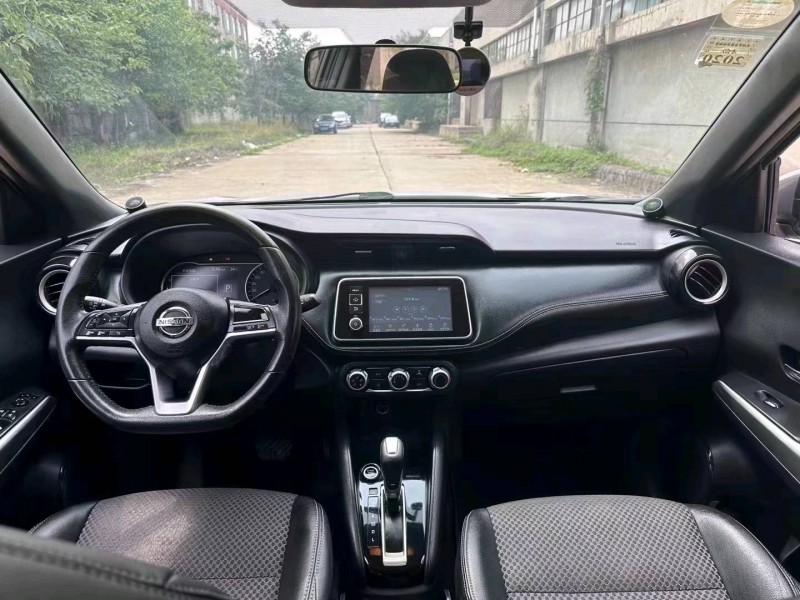 济南18年日产劲客6