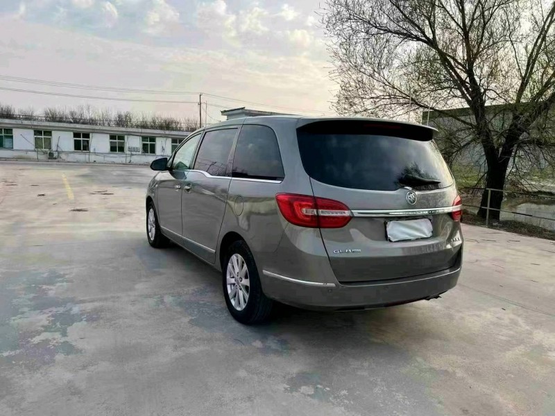 徐州19年别克GL85