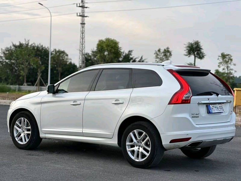汕头17年沃尔沃XC606