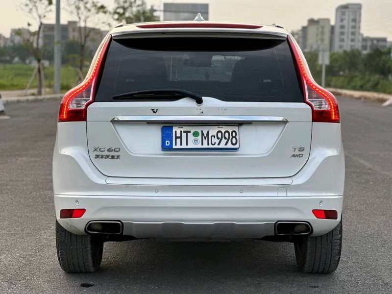 汕头17年沃尔沃XC608