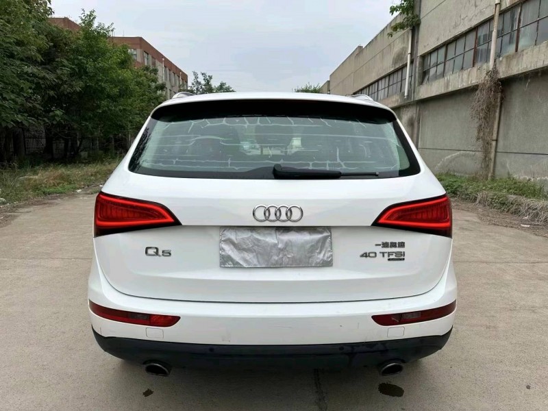 济南15年奥迪Q59