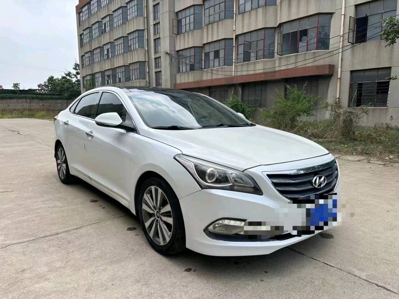 济南16年现代名图3