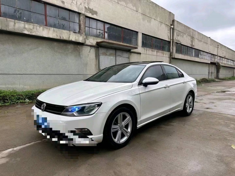 济南15年大众凌渡2