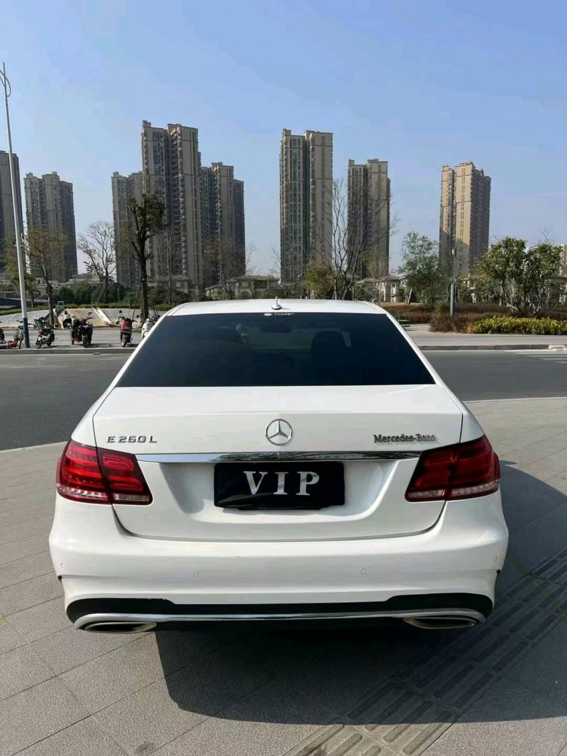 东莞14年奔驰E9