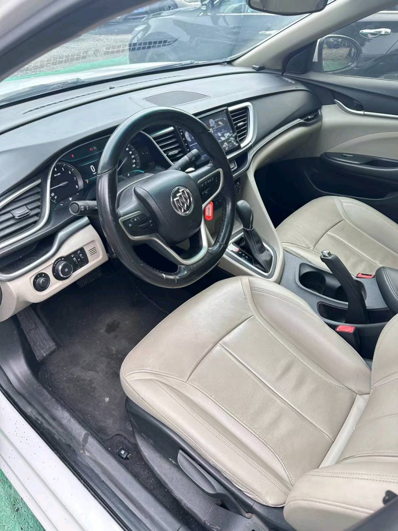 广州18年别克英朗5