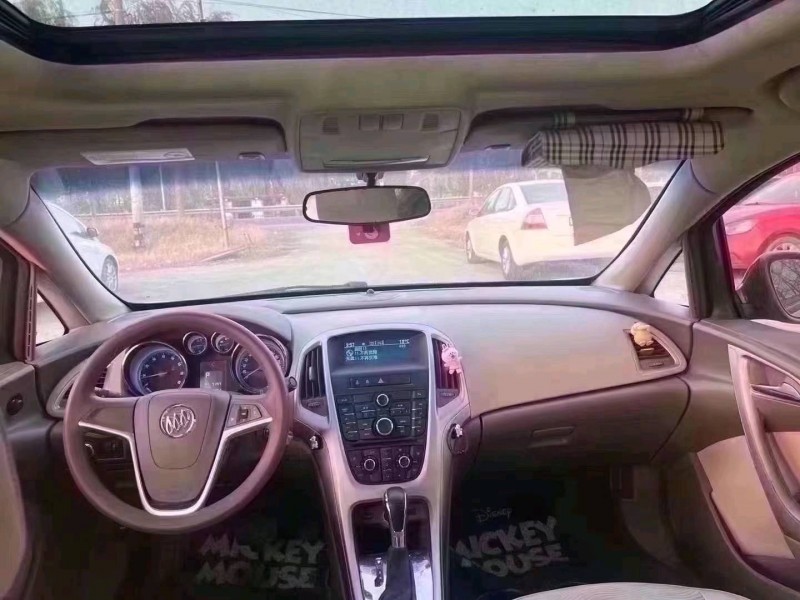 菏泽13年别克英朗7