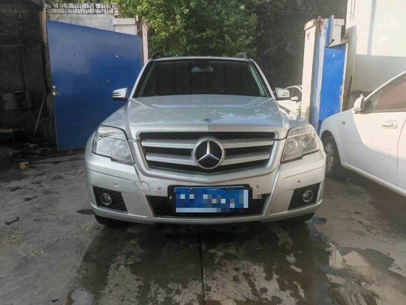 保定11年奔驰GLK1