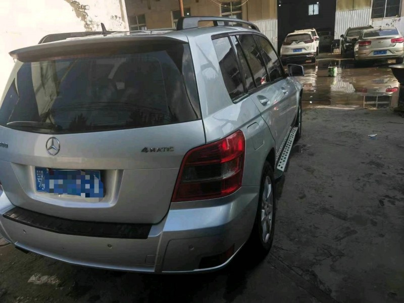 保定11年奔驰GLK8