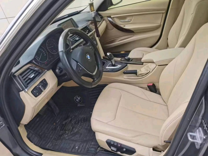 保定15年宝马3系8