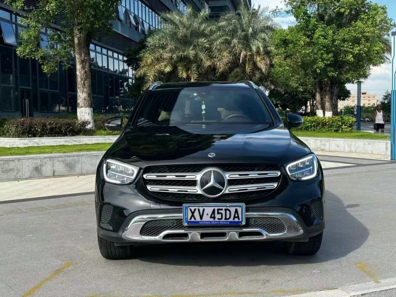 东莞22年奔驰GLC1