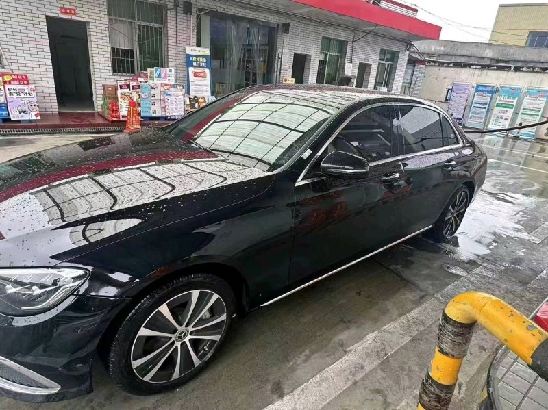 济南23年奔驰E2