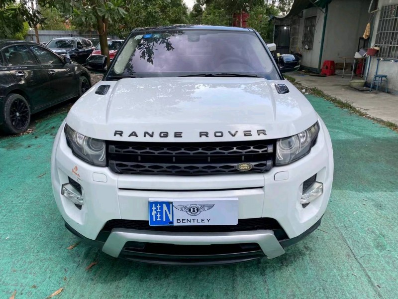 广州12年路虎极光1