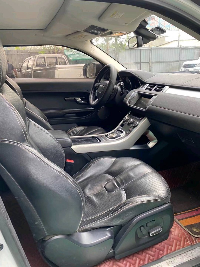 广州12年路虎极光8