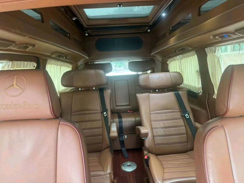 保定14年奔驰威霆6