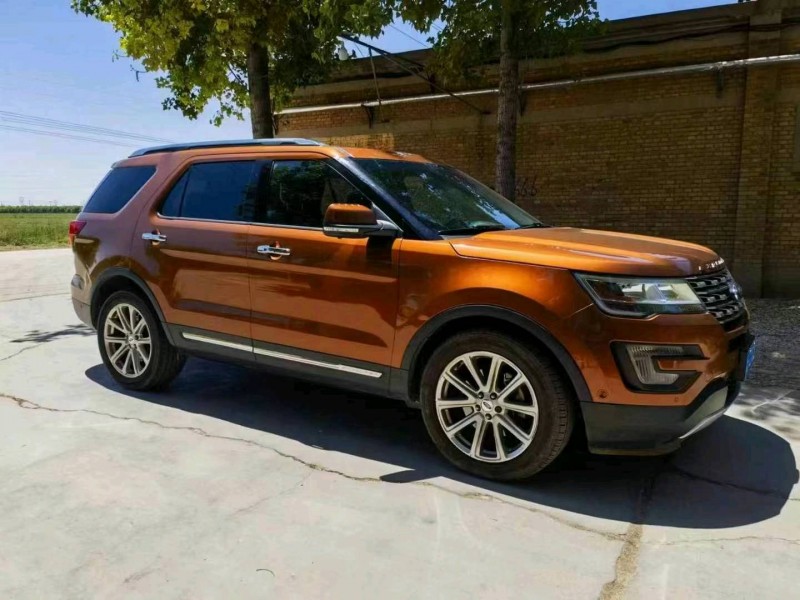 保定17年福特探险者3